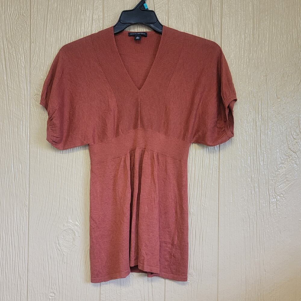 Banana Republic Silk Blend Short Sleeve Sweater V-Neck sz Small Burnt Orange
